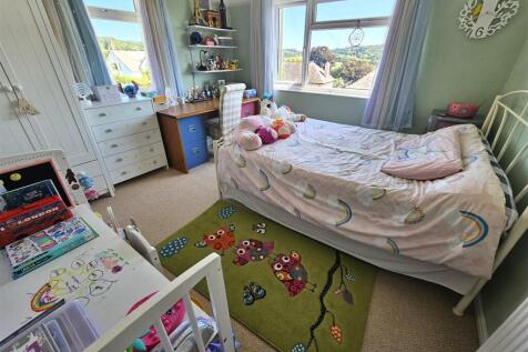 Bedroom 2.jpg