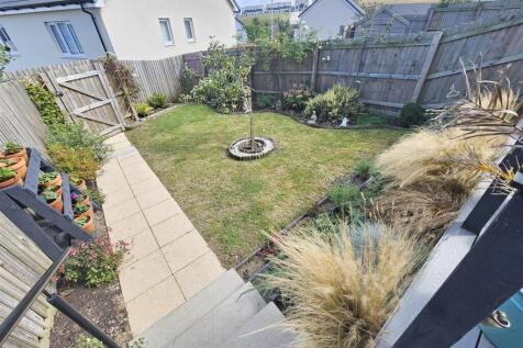 Rear Gardens.jpg