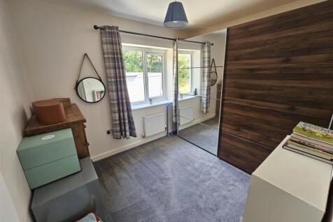 Bedroom 2.jpg