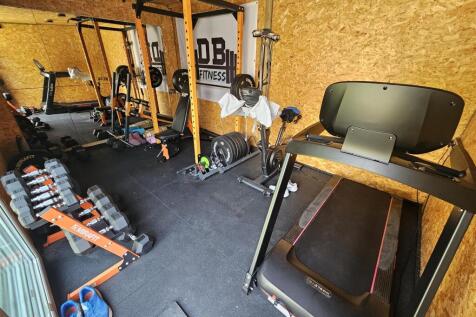 Summer House - Gym.jpg