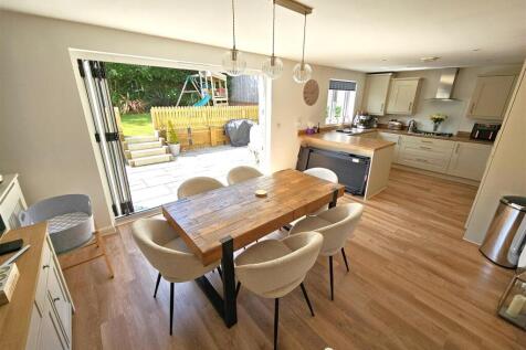 Kitchen-Diner.jpg