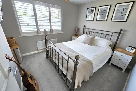 Bedroom 2.jpg