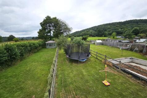 Rear Gardens.jpg