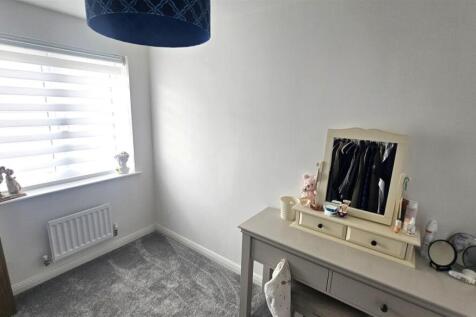 Bedroom 3.jpg