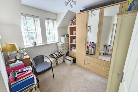 Bedroom 2.jpg