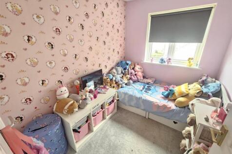 Bedroom 3.jpg