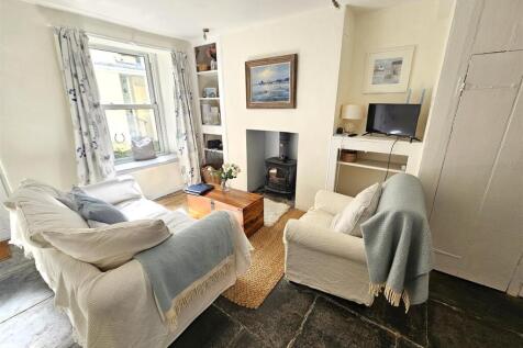 Sitting Room.jpg
