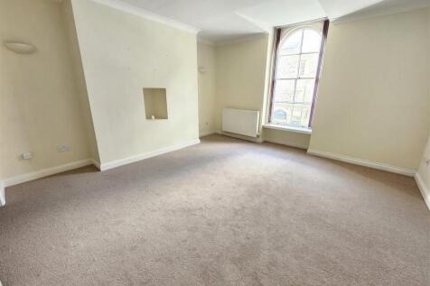 Living Room.jpg