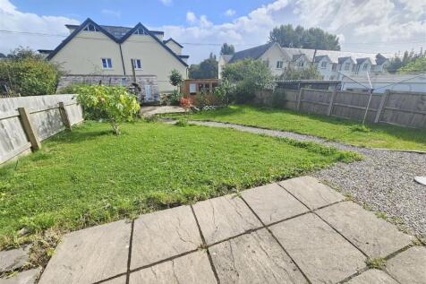 Rear Gardens.jpg