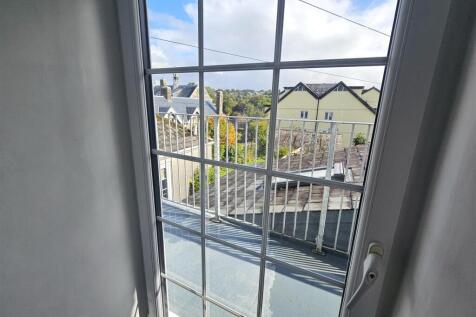 Balcony.jpg