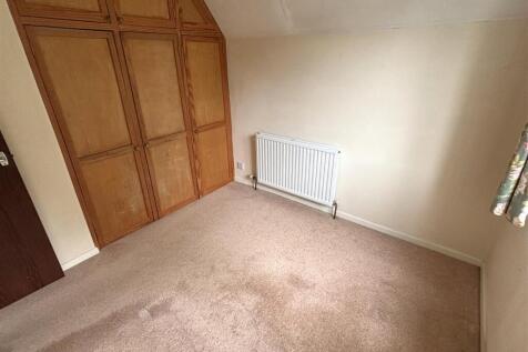 Bedroom 2.jpeg