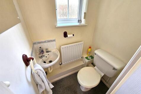 Downstairs WC.jpg