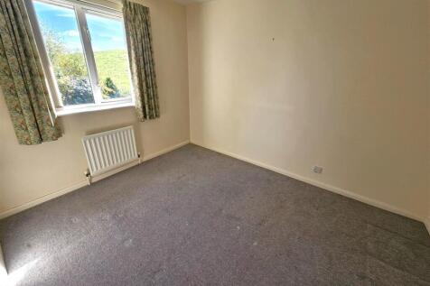 Bedroom 2.jpg