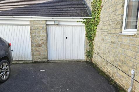 Garage.jpg