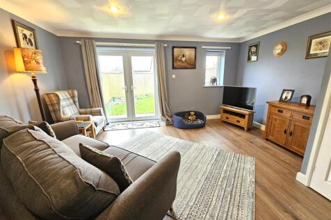 Lounge Dining Room.jpg