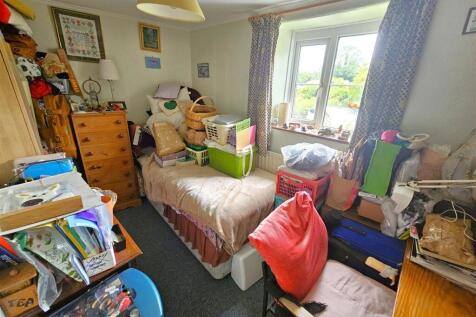 Bedroom 3.jpg