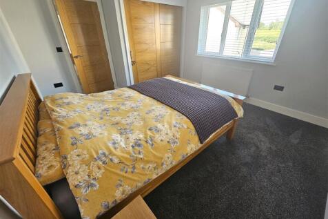 Bedroom 3.jpg