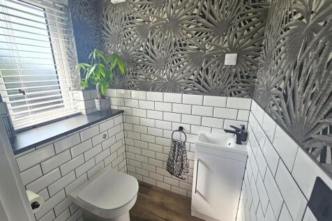 Cloakroom.jpg