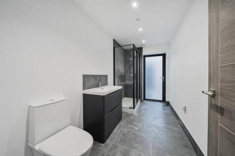 Shower Room .jpeg