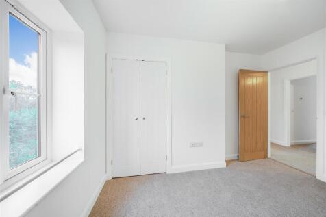 bedroom curtis.jpg
