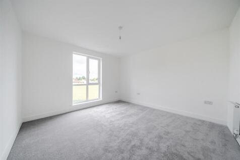 Bedroom .jpg