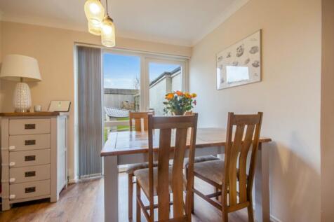 Lrg_DiningRoom1
