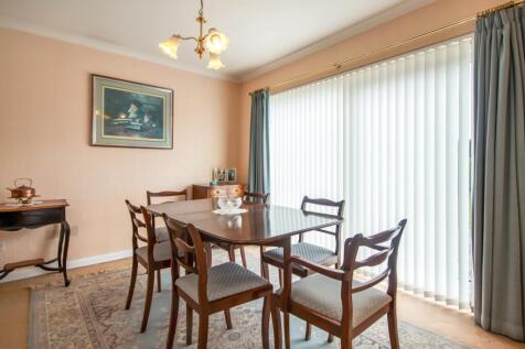 DiningRoom1