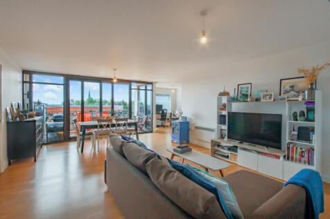 Open Living Kitchen Diner