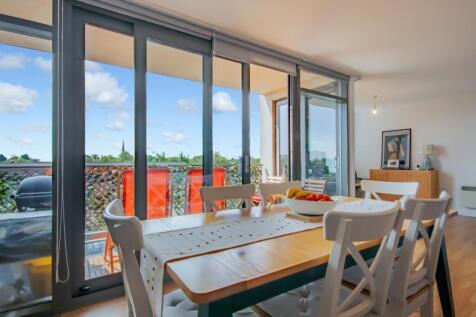 Open Living Kitchen Diner