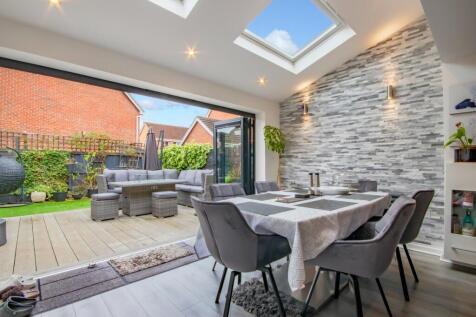 Open Living Diner