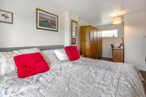 Bedroom1-6