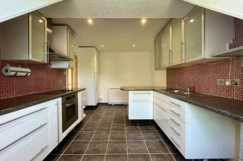 Kitchen 3