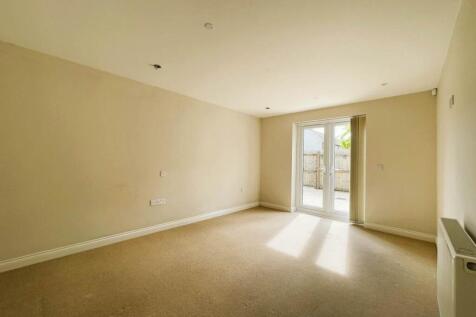 Bedroom 2 2