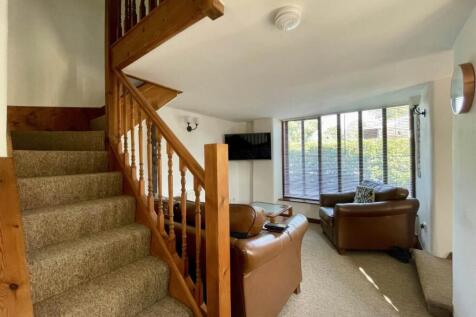 Lounge 2