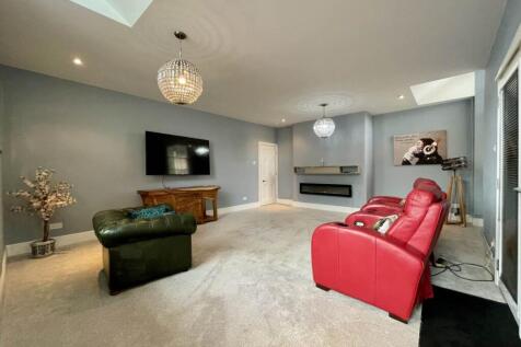 Lounge 2