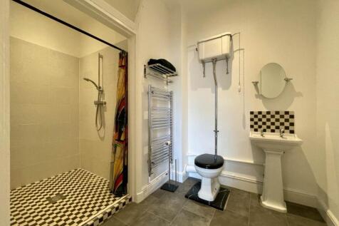 Ensuite 2