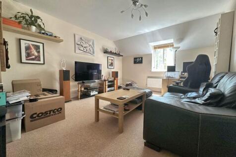 Lounge 2