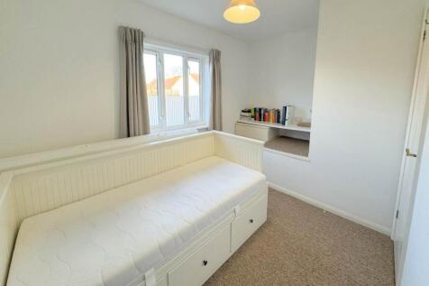MainBedroom
