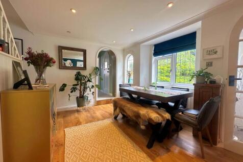 Dining Room 1 
