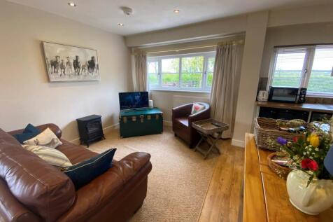 Opan Plan Lounge