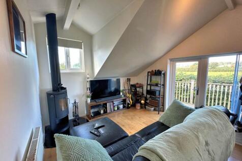 Lounge 2