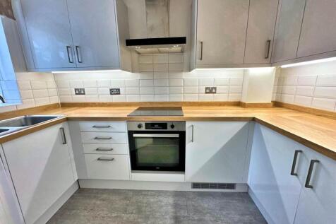 Kitchen 4