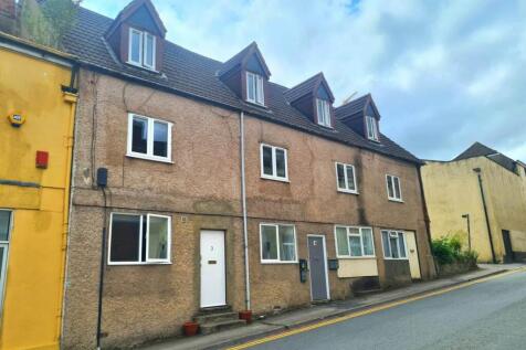 40 Long St front