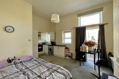 Lounge Kitchen Bedro