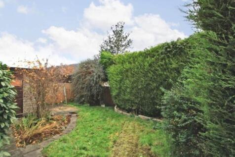 6 Jays Mead Garden