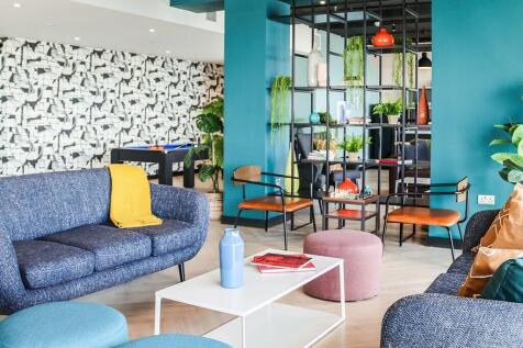 lounge 3