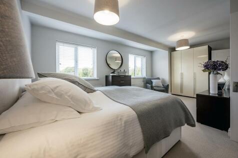 Bedroom 1 Front