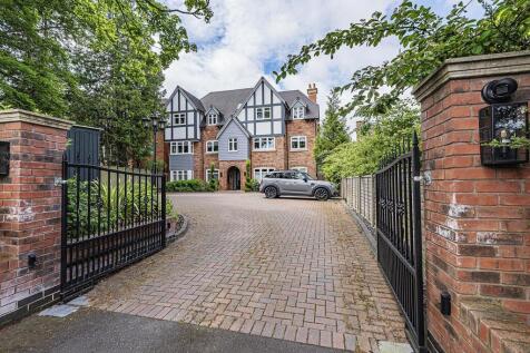 Front with gates