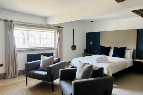 Front Bedroom