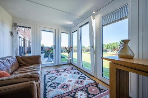 Garden room